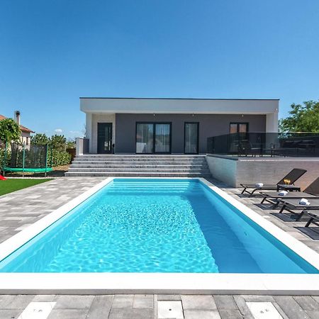 3 Bedroom Beautiful Home In Rastane Donje Donje Rastane Exterior photo