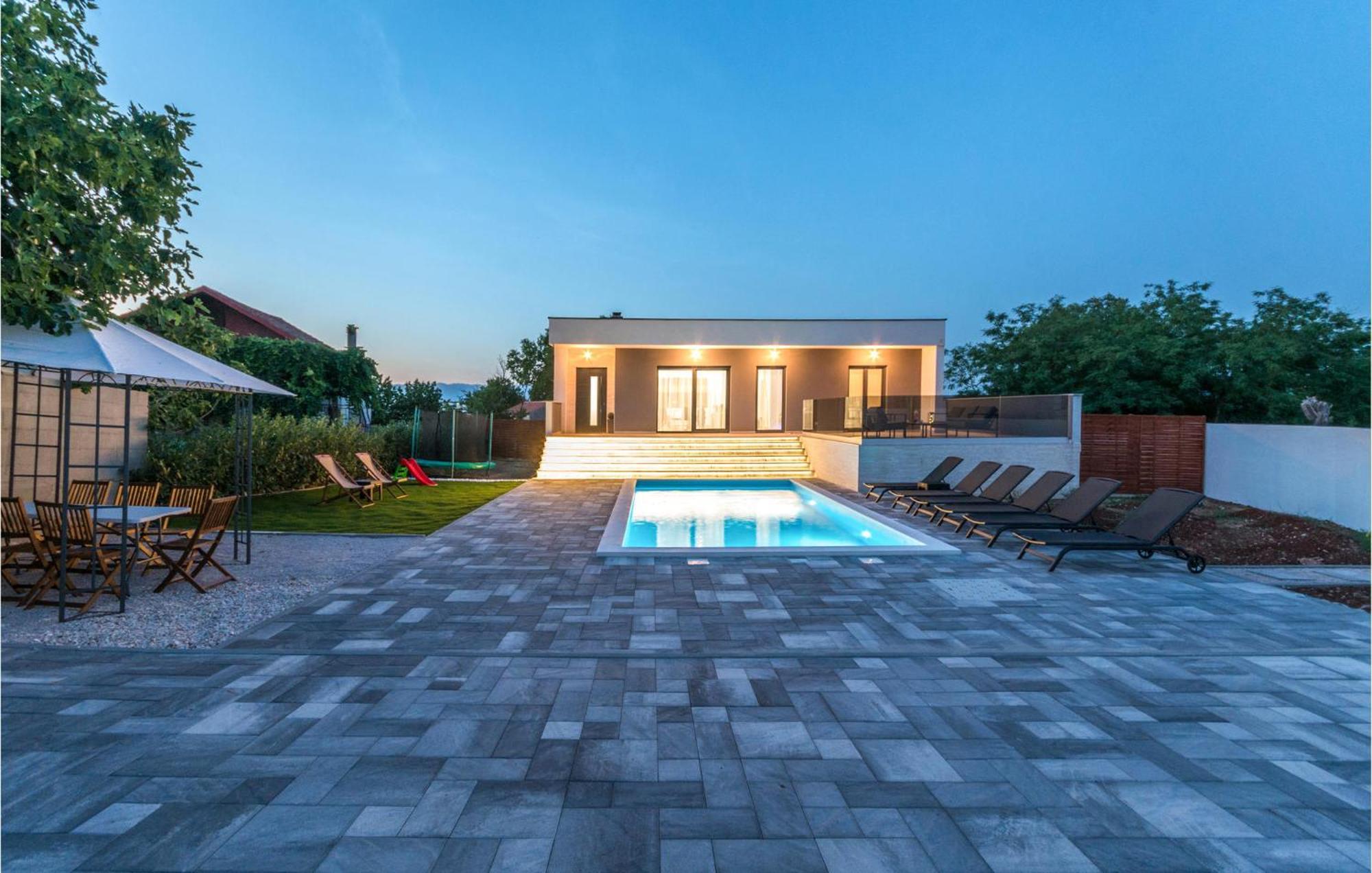 3 Bedroom Beautiful Home In Rastane Donje Donje Rastane Exterior photo